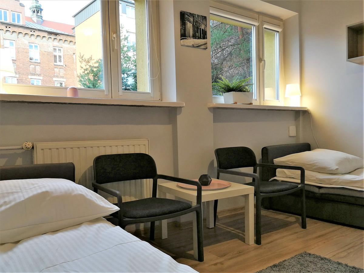 Dom Studencki Zaulek Hostel Krakau Buitenkant foto