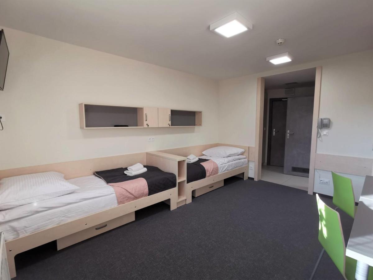 Dom Studencki Zaulek Hostel Krakau Buitenkant foto